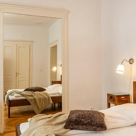 아파트호텔 Templova - Old Town