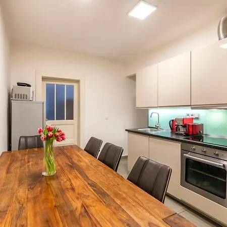 아파트호텔 Templova - Old Town