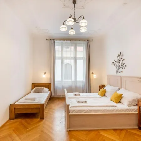 Templová - Old Town 4*