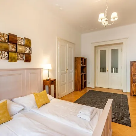Templová - Old Town 4*
