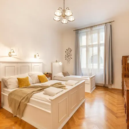 Lejlighedshotel Templova - Old Town