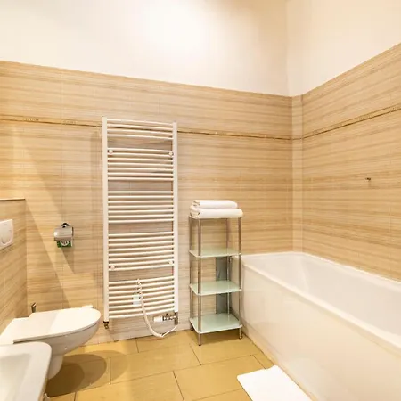 Aparthotel Templová - Old Town 4*