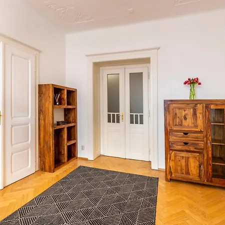 Templová - Old Town 4*