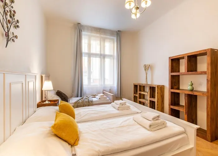 Apartmanhotel Templova - Old Town 4*