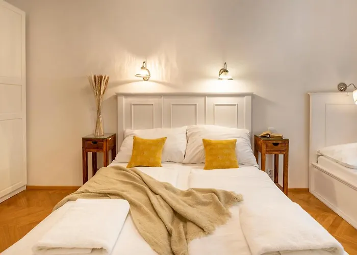 Apartmanhotel Templova - Old Town