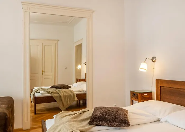 Apartmanhotel Templova - Old Town