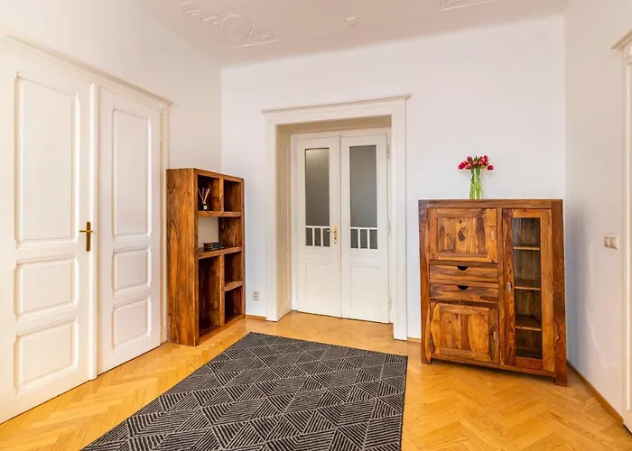 Templova - Old Town 4*